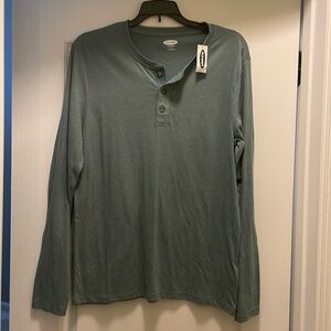 Old Navy men’s shirt